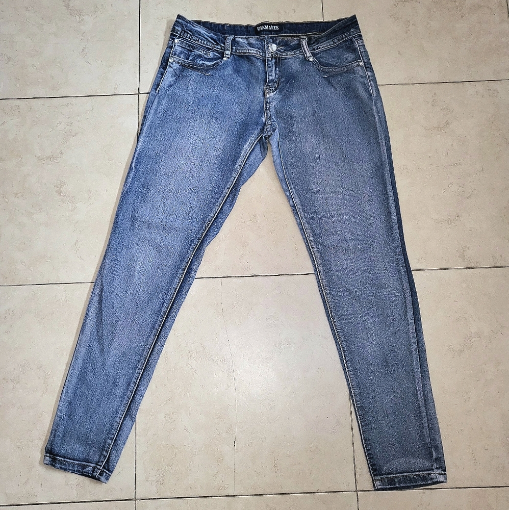Trendy Blue Skinny Jeans